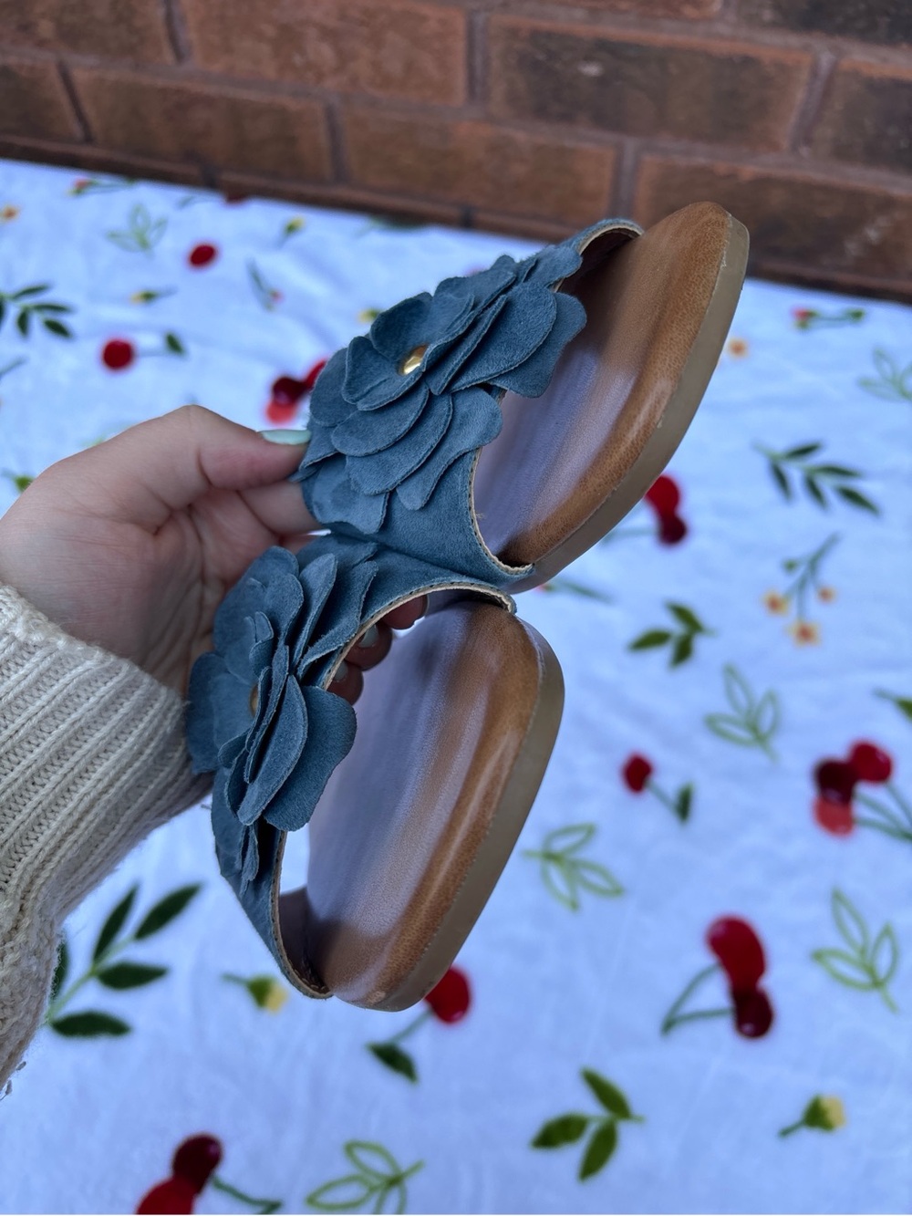 Mariella Blue Suede Flower Sandals Size 8 - Picture 6 of 6